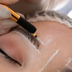 Laminado de cejas