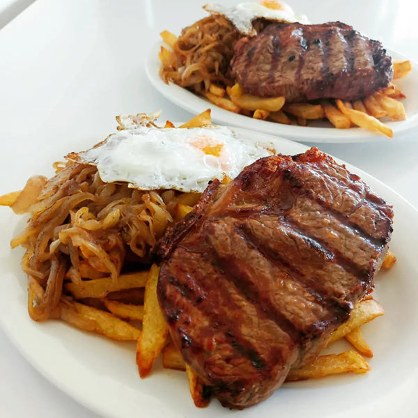 Bife chorizo a lo pobre